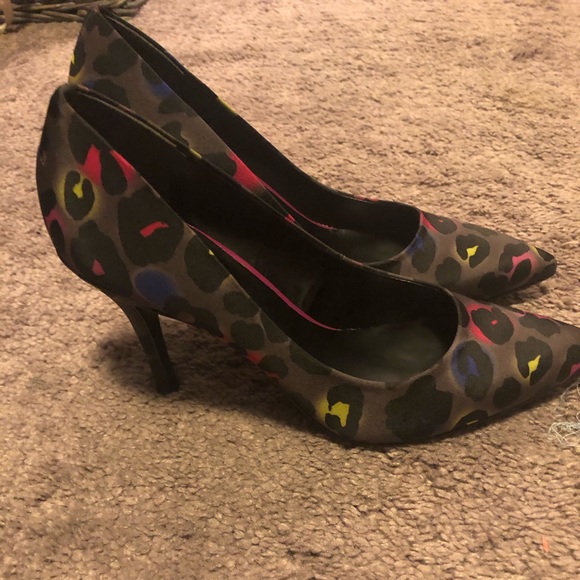 Nine West heels - Picture 2 of 2